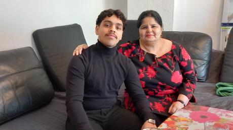 Satvinder Kaur und ihr Sohn Manpreet Singh leben seit gut zwölf Jahren in einer der städtischen Wohnungen in der Donauwörther Invalidenkaserne.