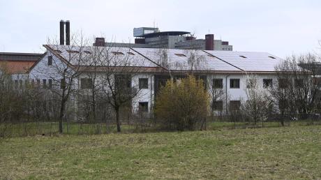 Aus dem Bezirkskrankenhaus (BKH) Augsburg ist am Montag ein Strafgefangener geflohen.