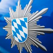 Das Krumbacher Rathaus "umbenannt": Die Polizei  spricht von einer "gelungenen Brauchtumsaktion".  