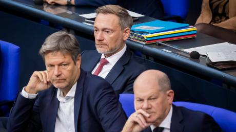 Die Stimmung in der Ampel ist angespannt. Bringt Chistian Lindner (FDP) das Bündnis mit Bundeskanzler Olaf Scholz (SPD) und Robert Habeck (Grüne) zum Platzen?