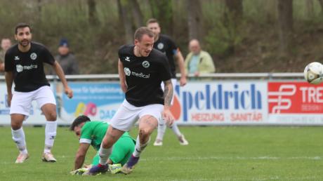 Moritz Sedlmaier erzielte im Hinspiel in Bad Heilbrunn den Treffer zum 2:2 Endstand.