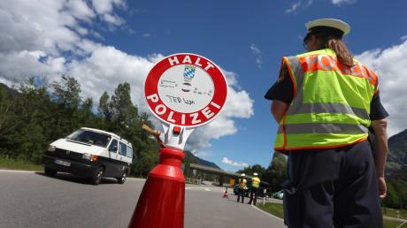 Die bayerische Polizei soll nun verstärkt mit Blick auf Drogenkonsum im Verkehr kontrollieren.