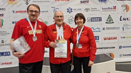 Ein Familien-Trio mit fünf EM-Medaillen (von links): Joachim, Felix und Andrea Maier vom SV Breitenbrunn waren bei der Masters-EM in Polen am Start.
