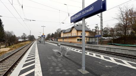 Am Bahnhof in Westheim stehen Anfang Mai Bauarbeiten an. Das führt zu Zugausfällen und langen Umfahrungen.