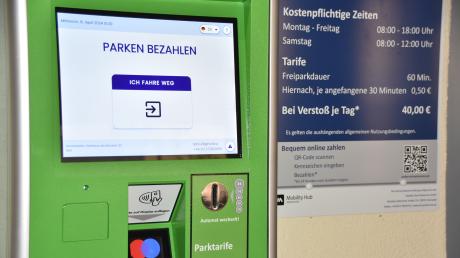 Hohe Beträge, die der Kassenautomat im Parkhaus am Münster in Donauwörth anzeigte, stellten manche Nutzer vor Rätsel.