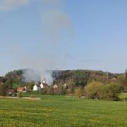 Über Siegertshofen stand eine Rauchsäule, die weithin sichtbar war.