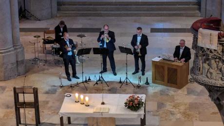 Das Nördlinger Bachtrompetenensemble trat in der Nördlinger St. Georgskirche auf.
