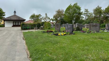 Vor allem der Friedhof beschäftigte die Anwesenden bei der Bürgerversammlung in Grimolzhausen.