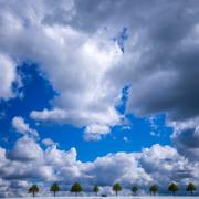 Beim Cloud Seeding wird Niederschlag aus den Wolken gepresst.