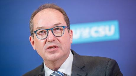 Alexander Dobrindt, CSU-Landesgruppenchef, erhebt schwere Vorwürfe gegen die Ampel-Koalition.