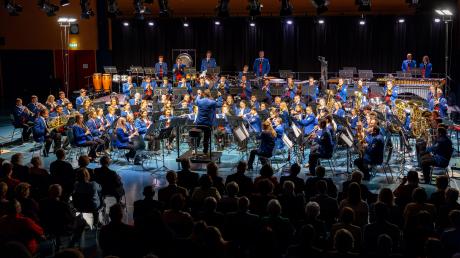 Beim Frühjahrskonzert 2024 präsentiert die Rainer Stadtkapelle ein abwechslungsreiches musikalisches Programm.