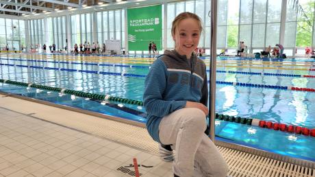 Elena Hauser vom VSC Donauwörth hat an den süddeutschen Meisterschaften im schwimmerischen Mehrkampf in Stuttgart teilgenommen und einen sehr guten fünften Platz erreicht.