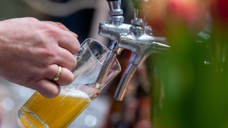 Der Bierabsatz in Deutschland geht zurück – umso wichtiger ist für viele Brauereien der Export.