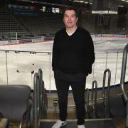 Larry Mitchell ist als Panther-Sportdirektor zurück in Augsburg und im Curt-Frenzel-Stadion. 