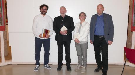Um den Mord an einem Bewohner von Schweinspoint ging es in einem Vortrag in Nördlingen (von links): Daniel Hildwein, Dr. Franz Josef Merkl, Andrea Kugler, Gerhard Beck.