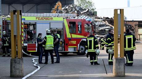 Ruckzuck gelöscht war am 1. Mai ein Brand in der Zeppelinstraße. Ein aufmerksamer Autofahrer war schneller als die Brandmeldeanlage. 