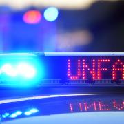 Die Polizei ermittelt nach einem Radunfall in Lauingen wegen fahrlässiger Körperverletzung. 