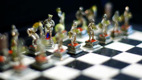 Schachmatt: Die Schmuckfirma Ehinger-Schwarz aus Ulm stellt den Betrieb ein. Auch kunstvolle Schachfiguren gehörten einst zum Sortiment. 