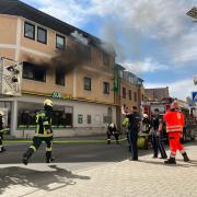 Über der Subway-Filiale in der Münchener Straße in Neuburg ist am Donnerstagnachmittag ein Feuer ausgebrochen.