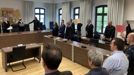 Am Landgericht Memmingen ist im Doppelmord-Prozess von Altenstadt das Urteil gesprochen worden.