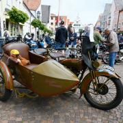 Diese Harley-Da von 1927 war das älteste Fahrzeug bei der Oldtimerschau in Aichach - und das schönste Motorrad. 
