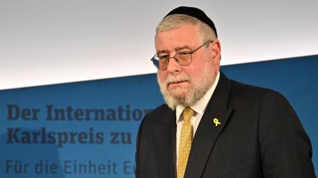 Oberrabbiner Pinchas Goldschmidt, Präsident der Europäischen Rabbiner-Konferenz, bei der Verleihung des Internationalen Karlspreises in Aachen.