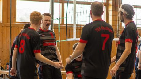 Trotz großem Siegeswillen ist der Traum vom direkten Wiederaufstieg der Nördlinger Volleyball-Herren geplatzt.
