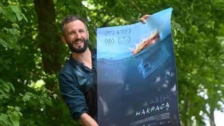 Stolz auf sein Werk: Für "Harraga" begleitete der Augsburger Regisseur Benjamin Rost marokkanische Jugendliche, die täglich ihr Leben riskieren, um es nach Europa zu schaffen.