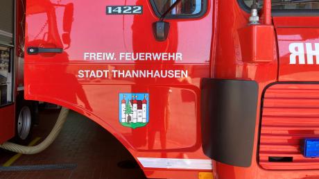Die Feuerwehren aus Thannhausen und Burg sind im Einsatz. 
