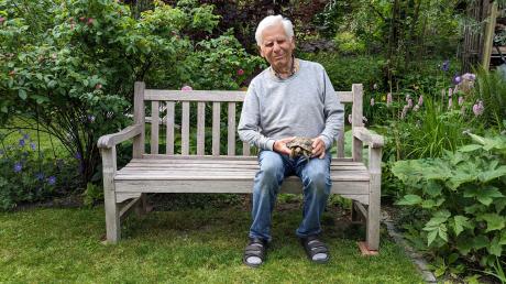 Im Garten hat das Ehepaar Ulla und Peter Voth eine entlaufene Schildkröte gefunden.

