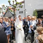 Alexander Erbgraf Fugger von Babenhausen und seine Verlobten Gabriella Beatriz Stoudemire haben am Samstag in der Moritzkirche geheiratet.