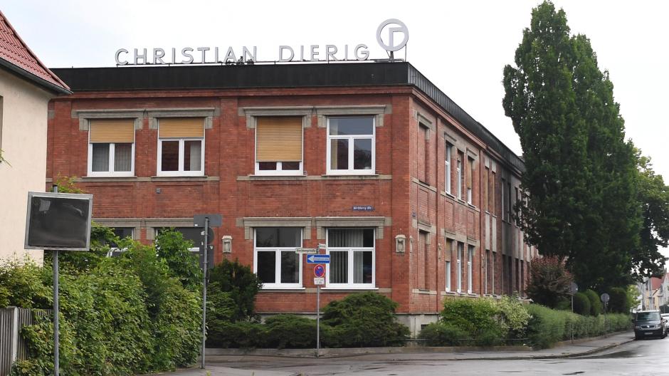 Das Augsburger Textilunternehmen Dierig ist direkt von der Galeria-Insolvenz betroffen.