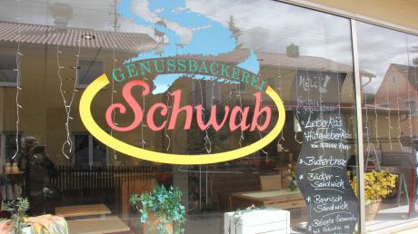 Die Bäckerei Schwab hat ihren Ursprung in Friedberg, ist aber auch im Ortsteil Wulfertshausen und in Mering vertreten. 