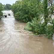 Das Hochwasser in Schrobenhausen hat einer Frau das Leben gekostet. 