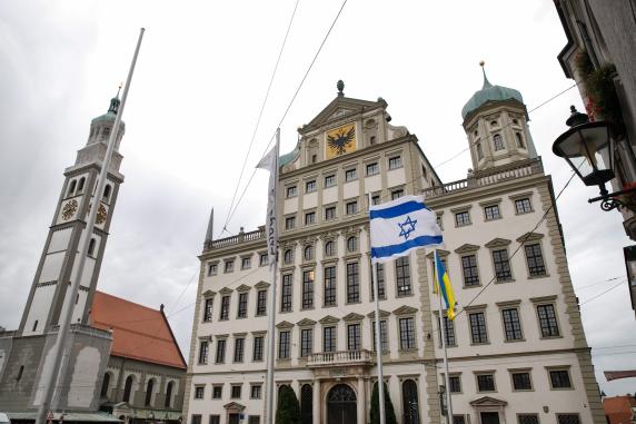 Augsburg: Augsburger fürchten um Angehörige in Israel und vor