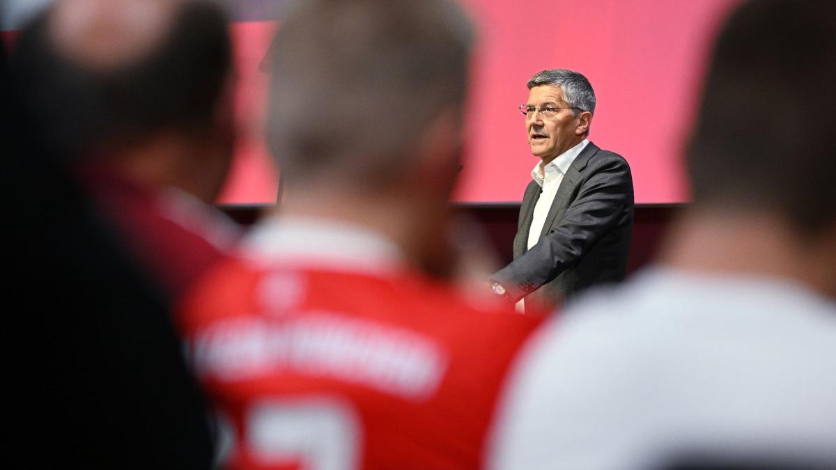 #Jahreshauptversammlung: Herbert Hainer bleibt Präsident des FC Bayern München