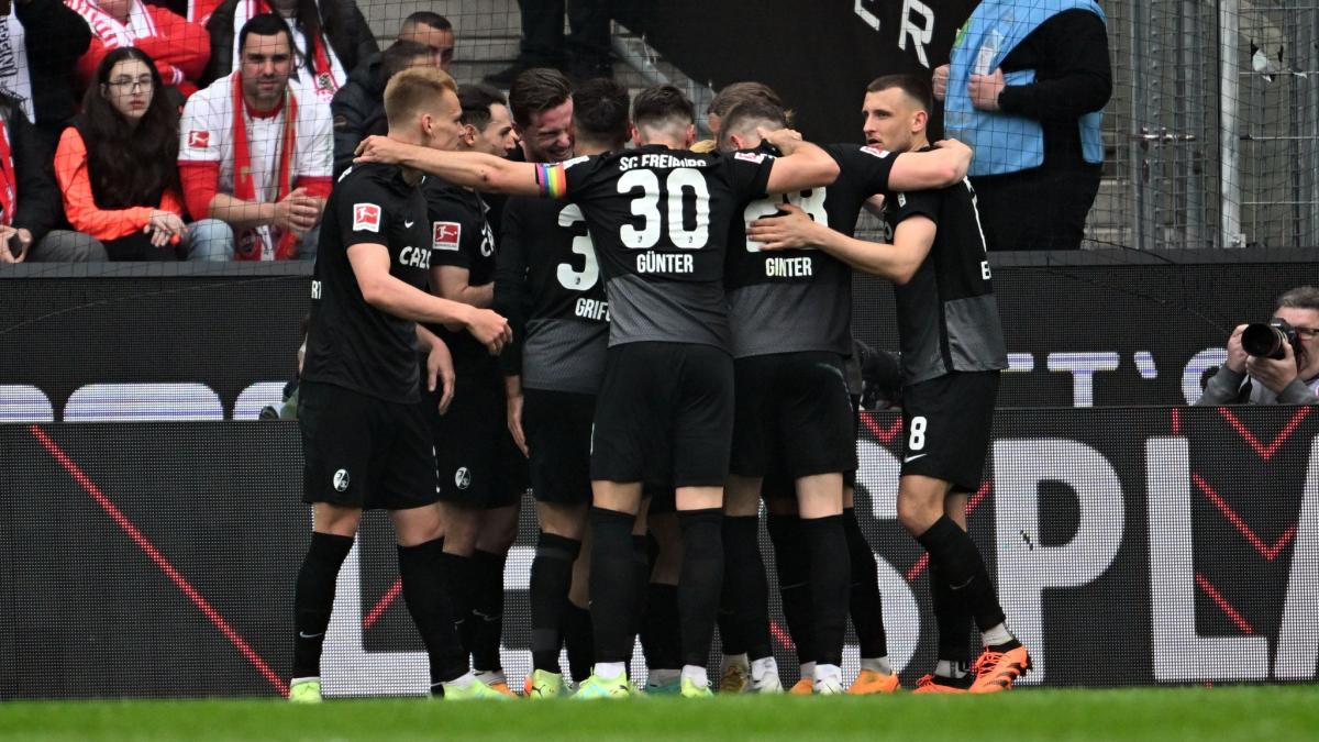 #Freiburg noch vier Schritte von Champions League entfernt