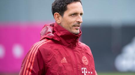 Trainer Dino Toppmöller wird bei der Frankfurter Eintracht als Glasner-Nachfolger gehandelt.