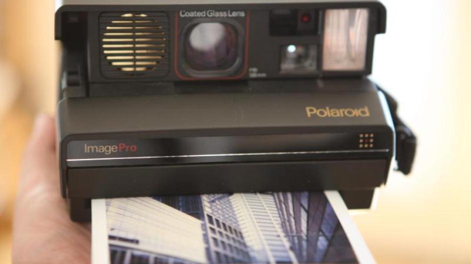 Onestep 2 Neue Sofortbildkamera Bekommt Namen Polaroid Augsburger Allgemeine