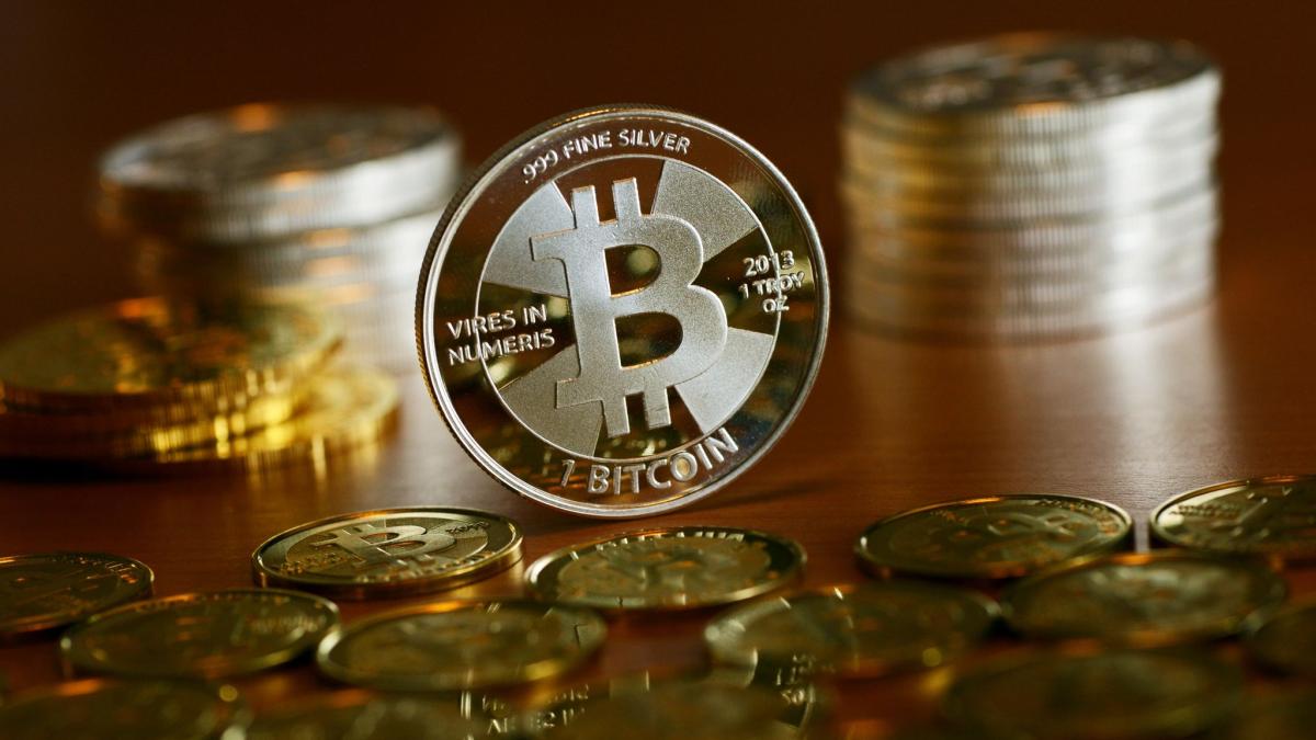 Bitcoin einfach erklärt: Was ist Bitcoin? Erklärung & Kauf - Augsburger Allgemeine