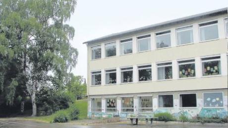 In den Pfingstferien sollte die Generalsanierung an der Zacharias-Geizkofler-Schule in Haunsheim beginnen. Nun verzögert sich der Beginn der Bauarbeiten allerdings.  