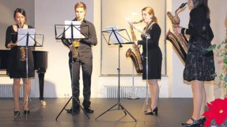 Barockmusik des italienischen Komponisten Giovanni Gabrieli setzten unter Leitung von Eva Sing die Saxofonisten Ulrich Ziegler, Melanie Weschta und Larissa von Ganski an den Anfang ihrer Beiträge.  