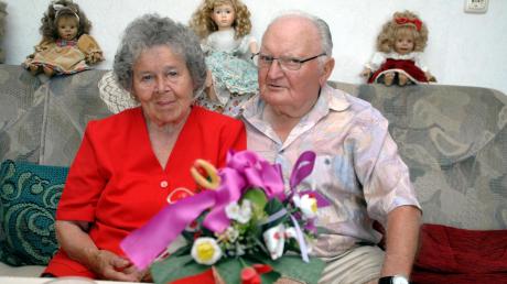 Eiserne Hochzeit können am heutigen Montag Sieglinde und Franz Marb in Dillingen feiern. Vor 65 Jahren heirateten sie in Lutzingen. 
