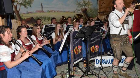 Der Musikverein Donauklang feierte vergangenes Wochenende mit dem Starkbierfest den Auftakt in das Festjahr.   

