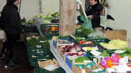 Frische und hochwertige Lebensmittel aus heimischem Anbau – das ist unter anderem ein Markenzeichen des Klostermarktes in Unterliezheim, der jeden Donnerstag stattfindet. Jetzt wird Jubiläum gefeiert. 
