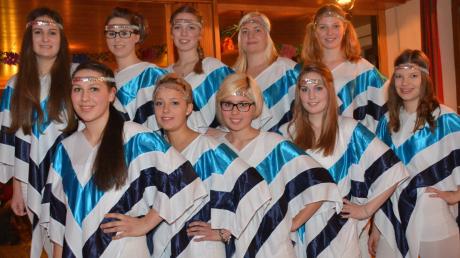 Beim Theaterball der Theaterfreunde Kesseltal in Hochstein stellten sich die zehn Festdamen mit ihrem Showtanz erstmals öffentlich vor. Der Verein feiert in diesem Jahr sein 25-jähriges Gründungsfest.   

