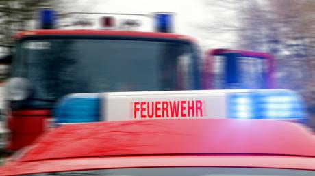 Zu einem Wohnungsbrand musste die Feuerwehr Neuburg am ersten Weihnachtsfeiertag ausrücken.