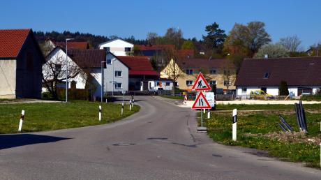 Seit vielen Jahren wünscht sich die Gemeinde Wittislingen, dass die Oberbächinger Straße ausgebaut wird. Die Teilnehmergemeinschaft hat nun ihre Vorstellungen für die Maßnahme formuliert.