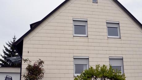 Um dieses Haus in Bergheim geht es: Der Gemeinderat lehnte erneut eine Nutzungsänderung des Gebäudes ab.  	