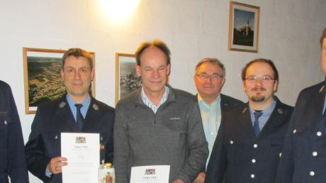 Ehrungen bei der Feuerwehr Schwenningen (von links): Stephan Karg, Armin Seiler, Josef Liedl, Reinhold Schilling, Tobias Stangl, Michael Bregel. 	